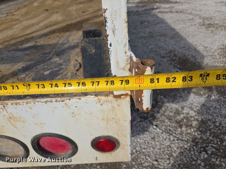 image for item EQ6602 2002 International  4300 DT466 dump truck