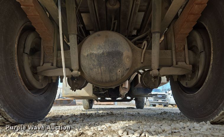 image for item EQ6602 2002 International  4300 DT466 dump truck