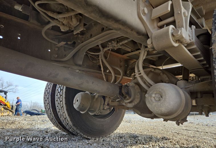 image for item EQ6602 2002 International  4300 DT466 dump truck