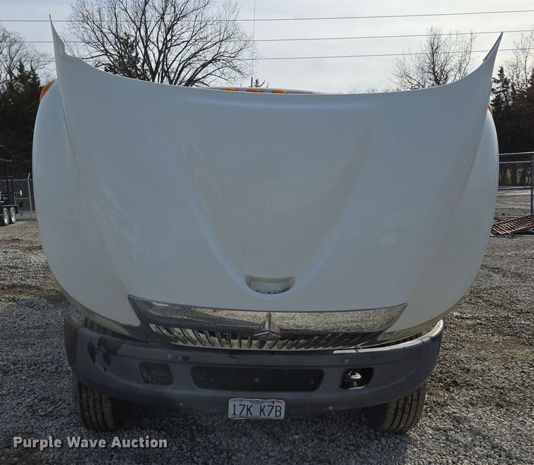 image for item EQ6602 2002 International  4300 DT466 dump truck