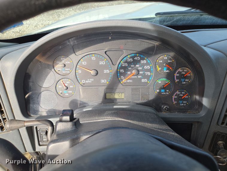 image for item EQ6602 2002 International  4300 DT466 dump truck