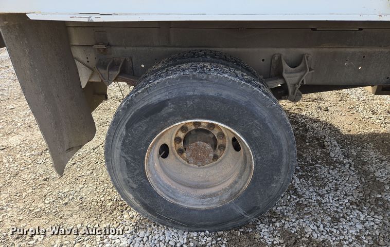 image for item EQ6602 2002 International  4300 DT466 dump truck