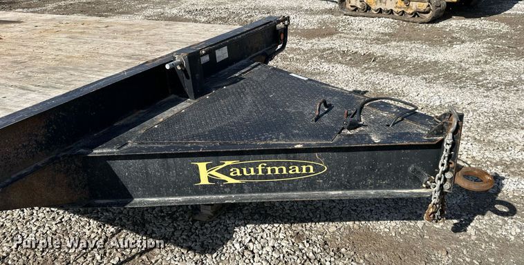 image for item EQ6603 2018 Kaufman equipment trailer