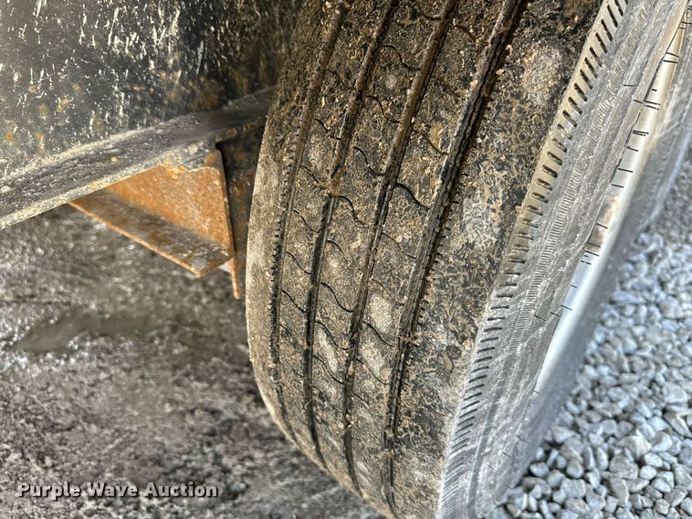 image for item EQ6603 2018 Kaufman equipment trailer