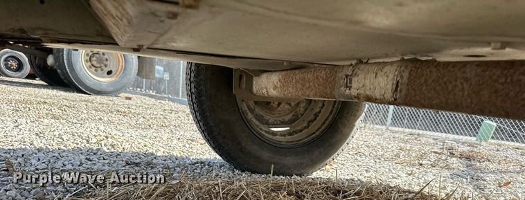 image for item EQ6604 2005 Ingersoll Rand 185 air compressor