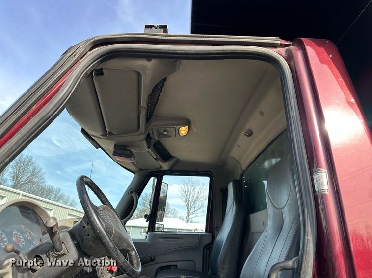 image for item EQ6605 2008 International Workstar 7400 dump flatbed truck