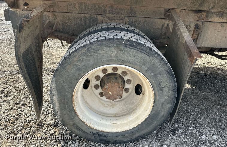 image for item EQ6605 2008 International Workstar 7400 dump flatbed truck