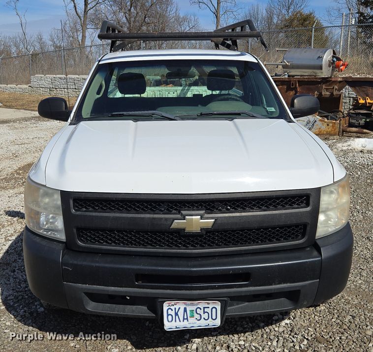 image for item EQ6607 2011 Chevrolet  Silverado 1500 pickup truck