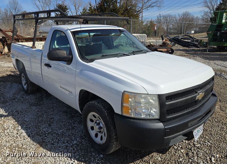 image for item EQ6607 2011 Chevrolet  Silverado 1500 pickup truck