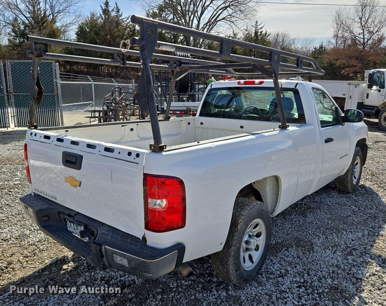 image for item EQ6607 2011 Chevrolet  Silverado 1500 pickup truck