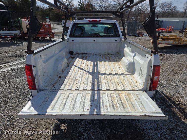 image for item EQ6607 2011 Chevrolet  Silverado 1500 pickup truck