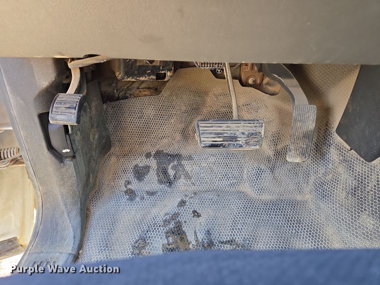 image for item EQ6607 2011 Chevrolet  Silverado 1500 pickup truck