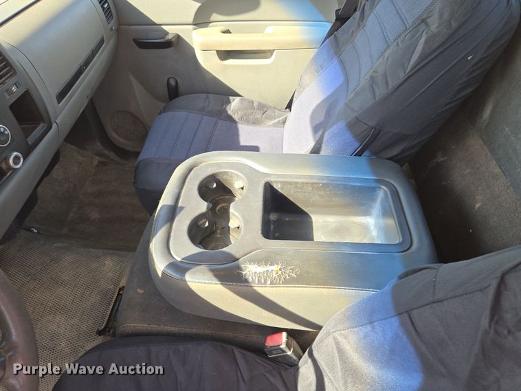 image for item EQ6607 2011 Chevrolet  Silverado 1500 pickup truck