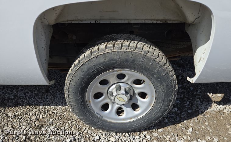 image for item EQ6607 2011 Chevrolet  Silverado 1500 pickup truck