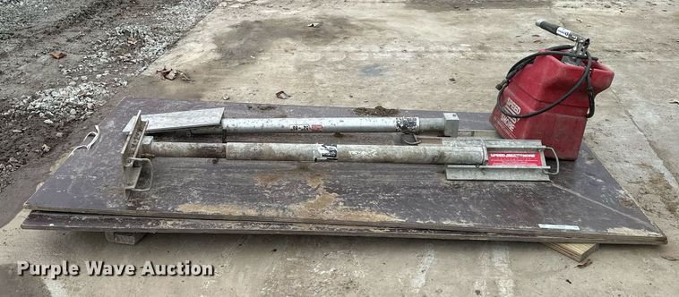 image for item EQ6608 Speed shore shoring system