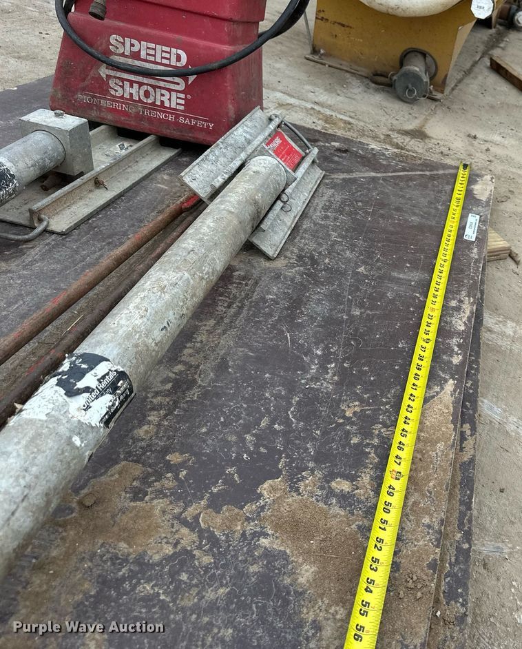 image for item EQ6608 Speed shore shoring system