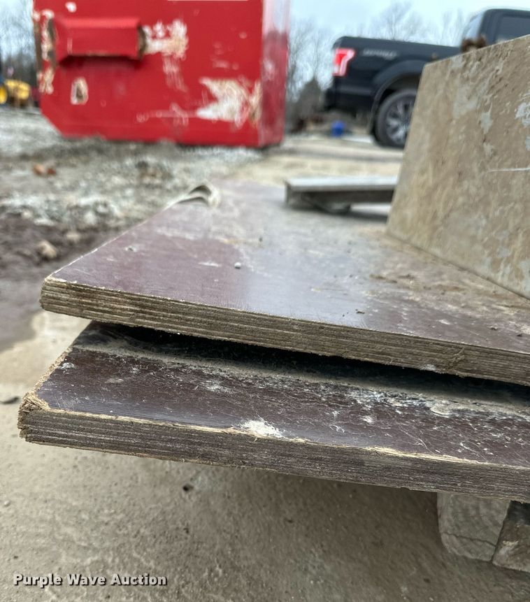 image for item EQ6608 Speed shore shoring system