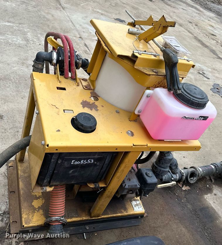 image for item EQ6609 Vermeer MX125 mud mixer