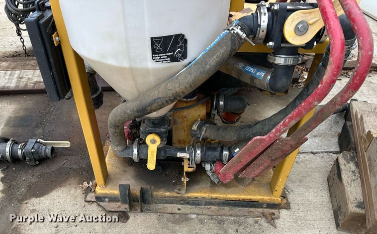 image for item EQ6609 Vermeer MX125 mud mixer