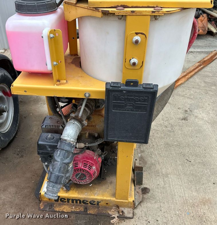 image for item EQ6609 Vermeer MX125 mud mixer