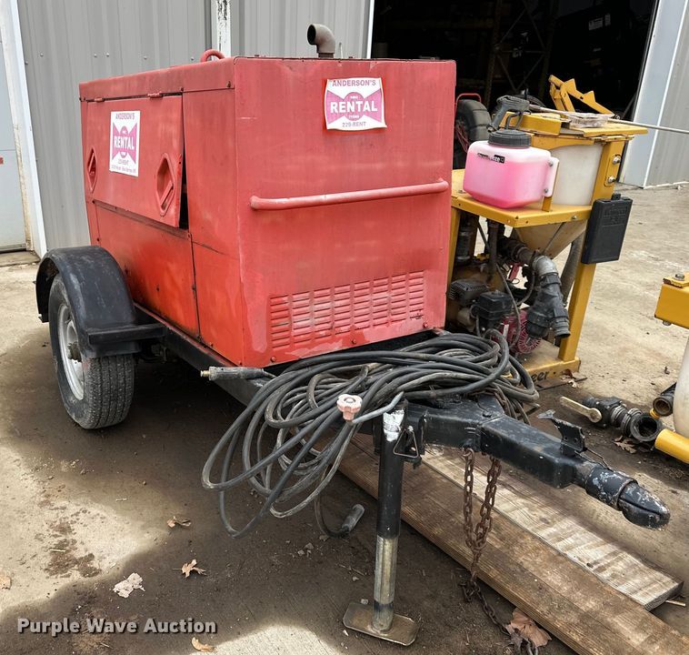 image for item EQ6610 Multiquip Whisperweld DCI-300SSI welder