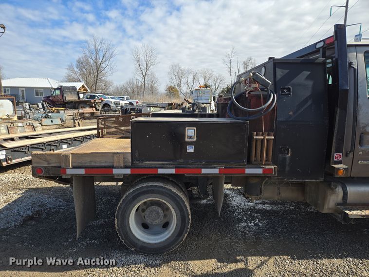 image for item EQ6612 2001 Sterling Acterra flatbed truck