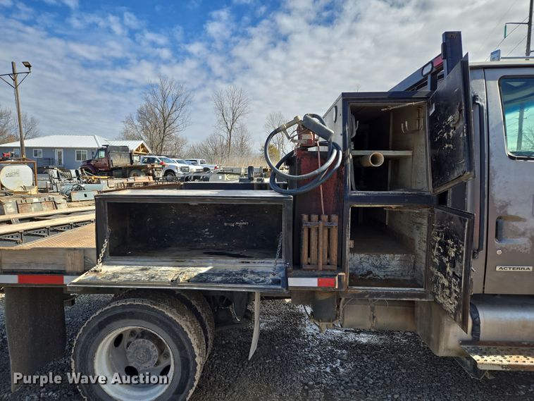 image for item EQ6612 2001 Sterling Acterra flatbed truck