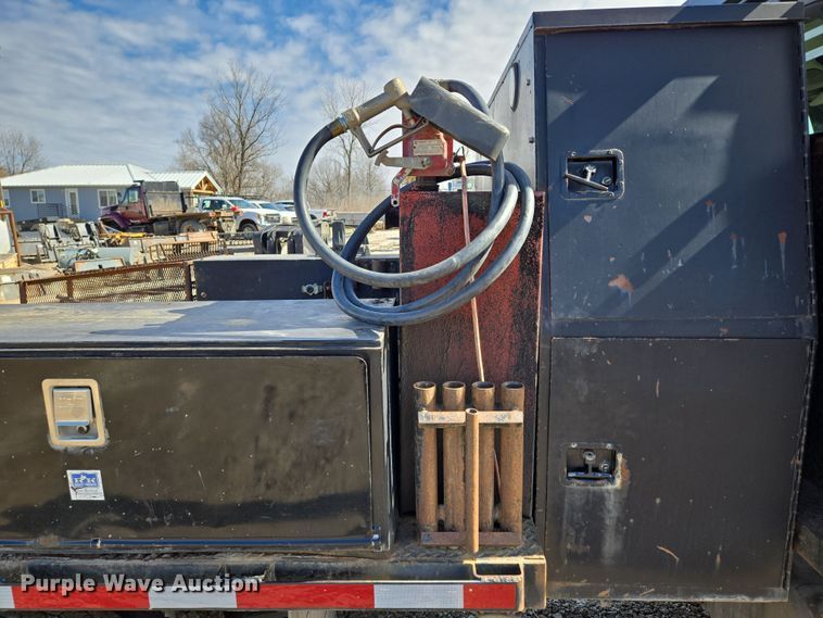 image for item EQ6612 2001 Sterling Acterra flatbed truck