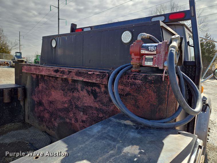 image for item EQ6612 2001 Sterling Acterra flatbed truck