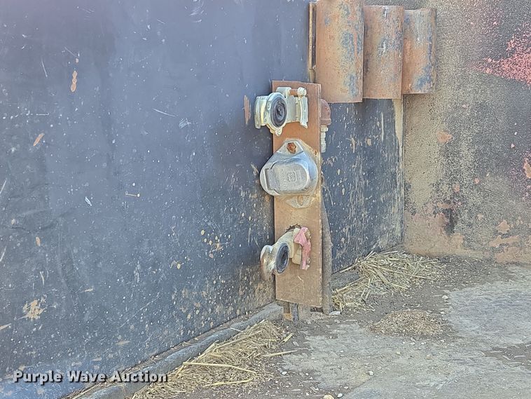 image for item EQ6612 2001 Sterling Acterra flatbed truck