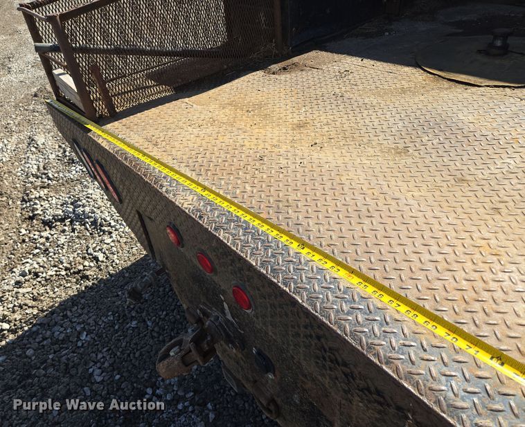 image for item EQ6612 2001 Sterling Acterra flatbed truck