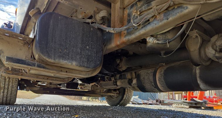 image for item EQ6612 2001 Sterling Acterra flatbed truck