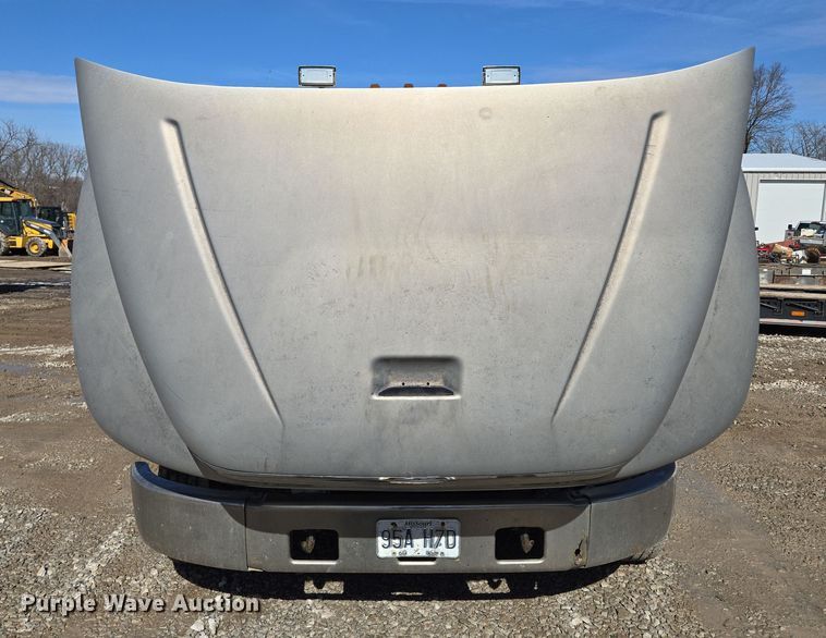 image for item EQ6612 2001 Sterling Acterra flatbed truck