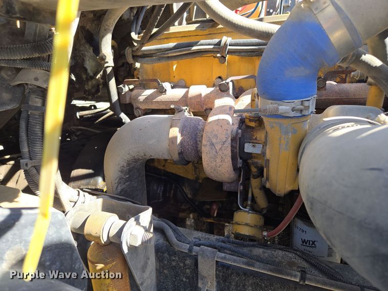 image for item EQ6612 2001 Sterling Acterra flatbed truck