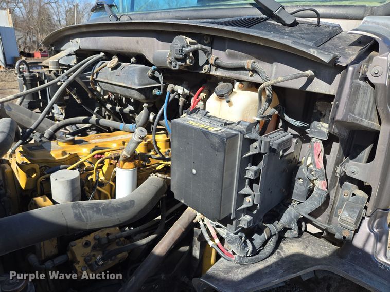 image for item EQ6612 2001 Sterling Acterra flatbed truck