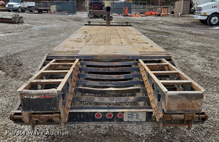 image for item EQ6613 1997 Trail King  TK324-2601 equipment trailer