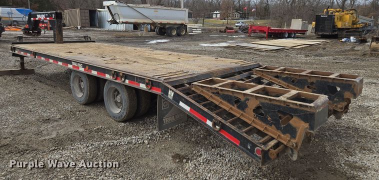 image for item EQ6613 1997 Trail King  TK324-2601 equipment trailer