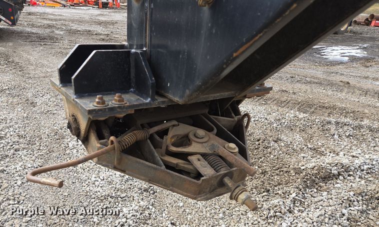 image for item EQ6613 1997 Trail King  TK324-2601 equipment trailer