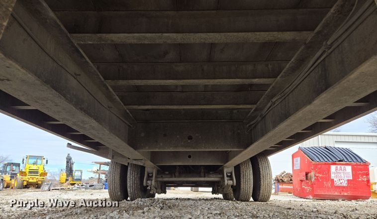 image for item EQ6613 1997 Trail King  TK324-2601 equipment trailer