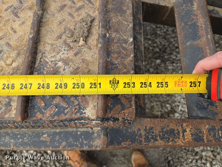 image for item EQ6613 1997 Trail King  TK324-2601 equipment trailer