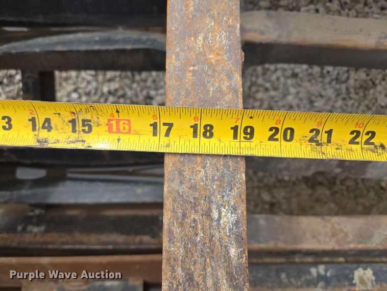 image for item EQ6613 1997 Trail King  TK324-2601 equipment trailer