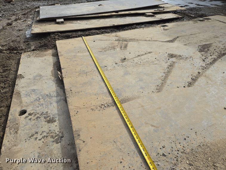 image for item EQ6615 (2) steel street plates 