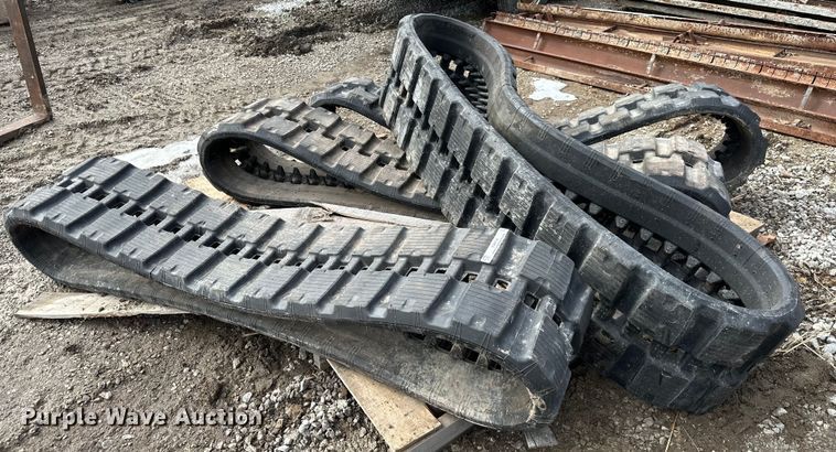 image for item EQ6618 (4) DRB rubber tracks