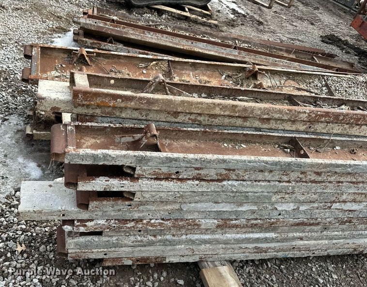 image for item EQ6619 Concrete forms