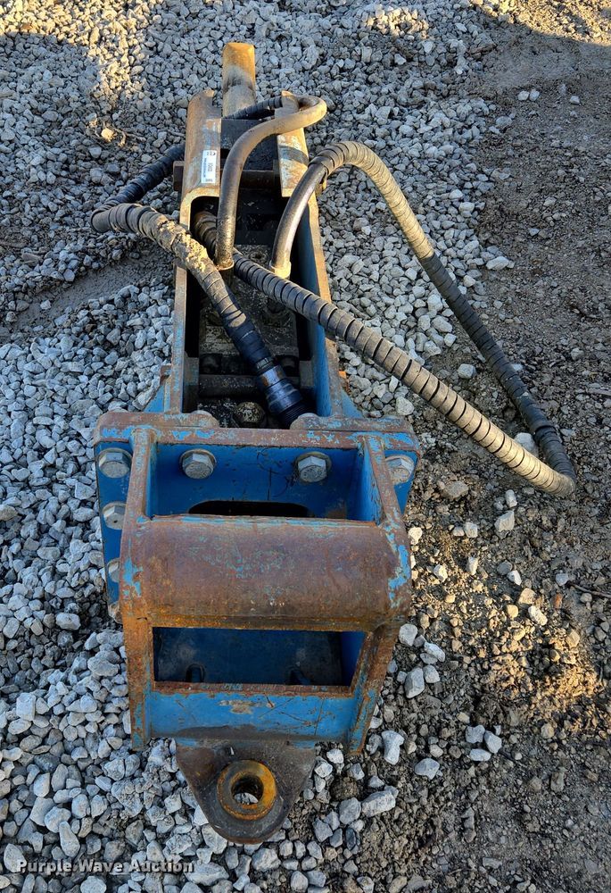 image for item EQ6622 Okada Top 60B breaker 