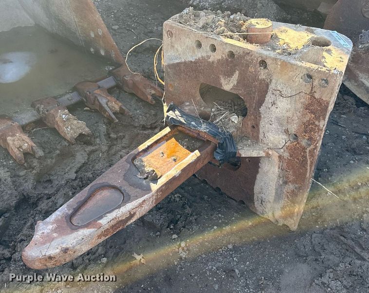 image for item EQ6627 36