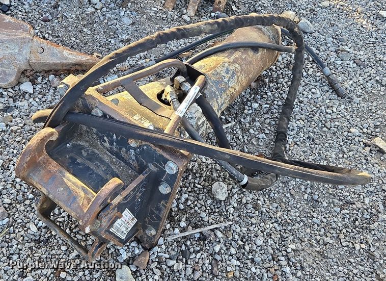 image for item EQ6632 Breaker 