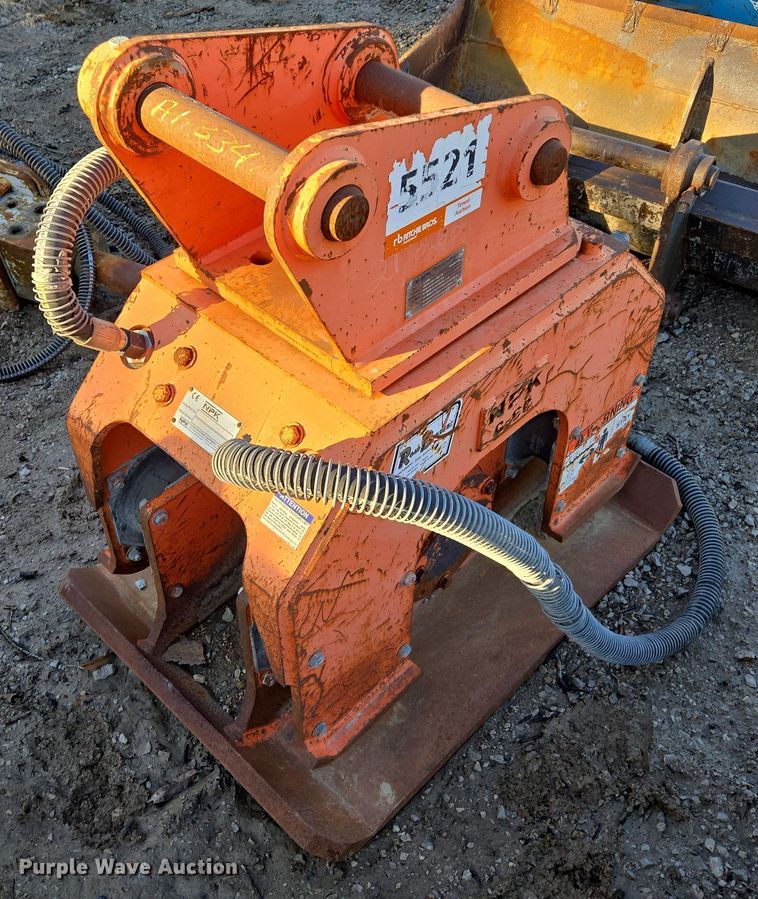 image for item EQ6633 NPK 06C-C6102 excavator plate compactor