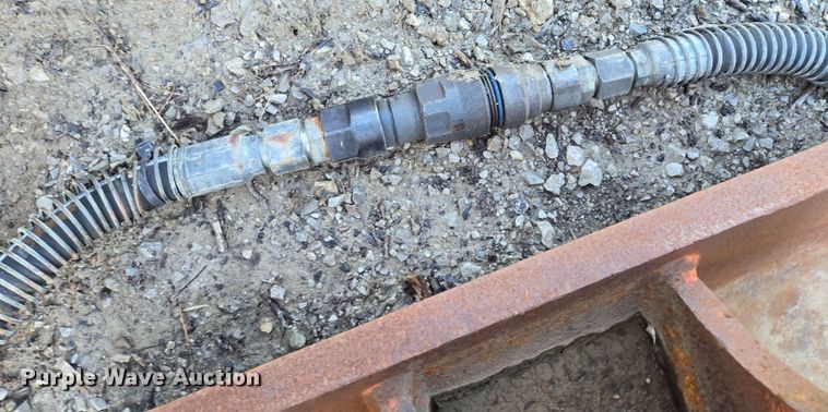 image for item EQ6633 NPK 06C-C6102 excavator plate compactor