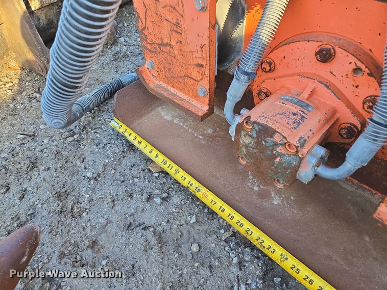 image for item EQ6633 NPK 06C-C6102 excavator plate compactor